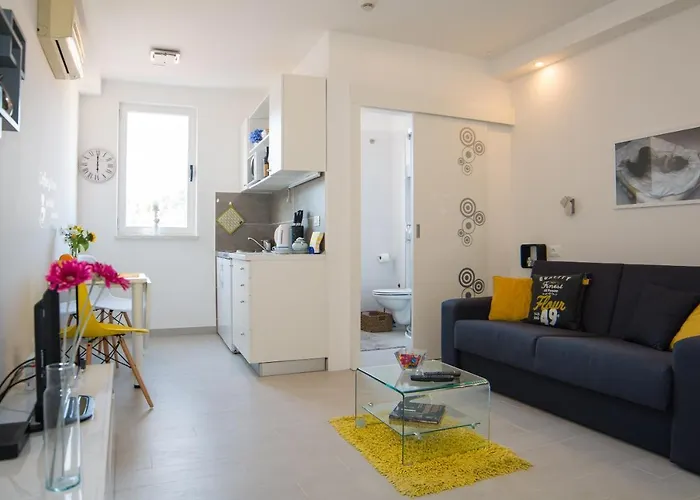 Apartment Simple