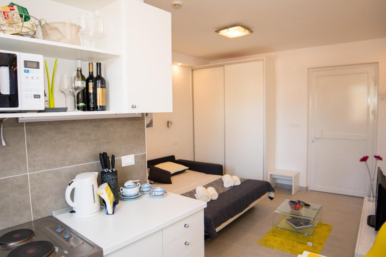 Apartment Simple *
